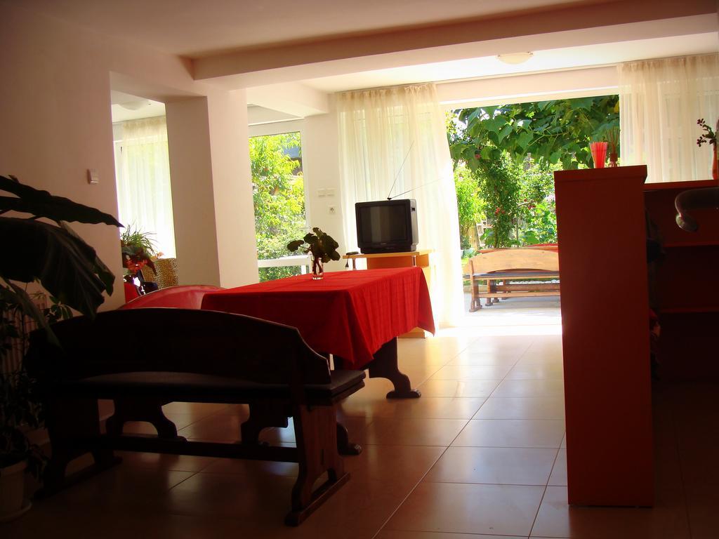 Veda Guest House เปาโมเรีย ภายนอก รูปภาพ