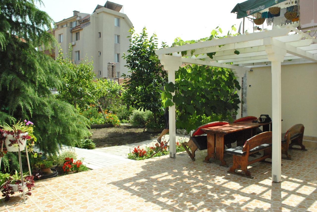 Veda Guest House เปาโมเรีย ภายนอก รูปภาพ