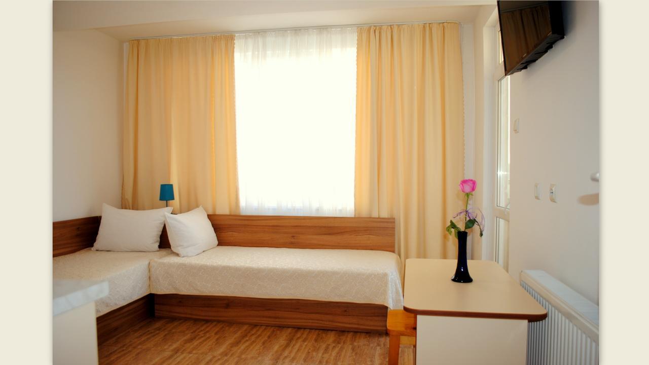 Veda Guest House เปาโมเรีย ภายนอก รูปภาพ